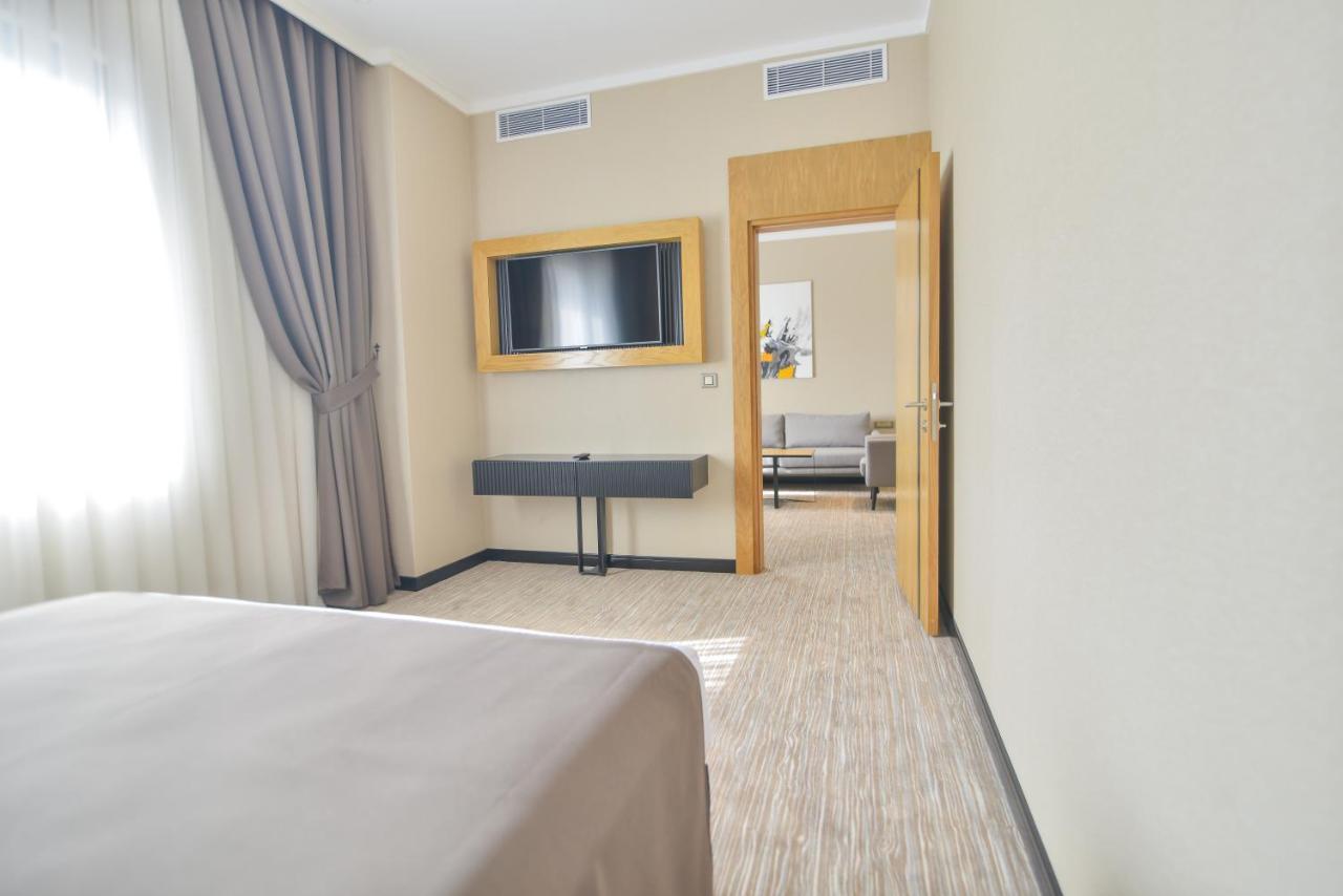 Serenity Comfort Hotel Istanboel Buitenkant foto